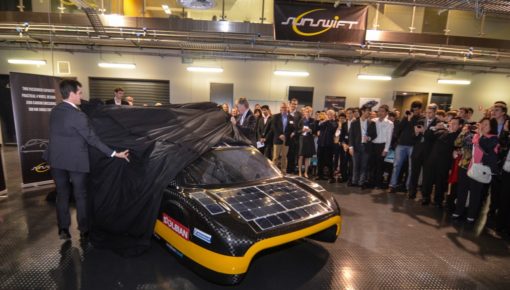 Sunswift unveils sexy new Solar Powered Race Car